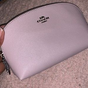 Cute mini coach bag 💜💓